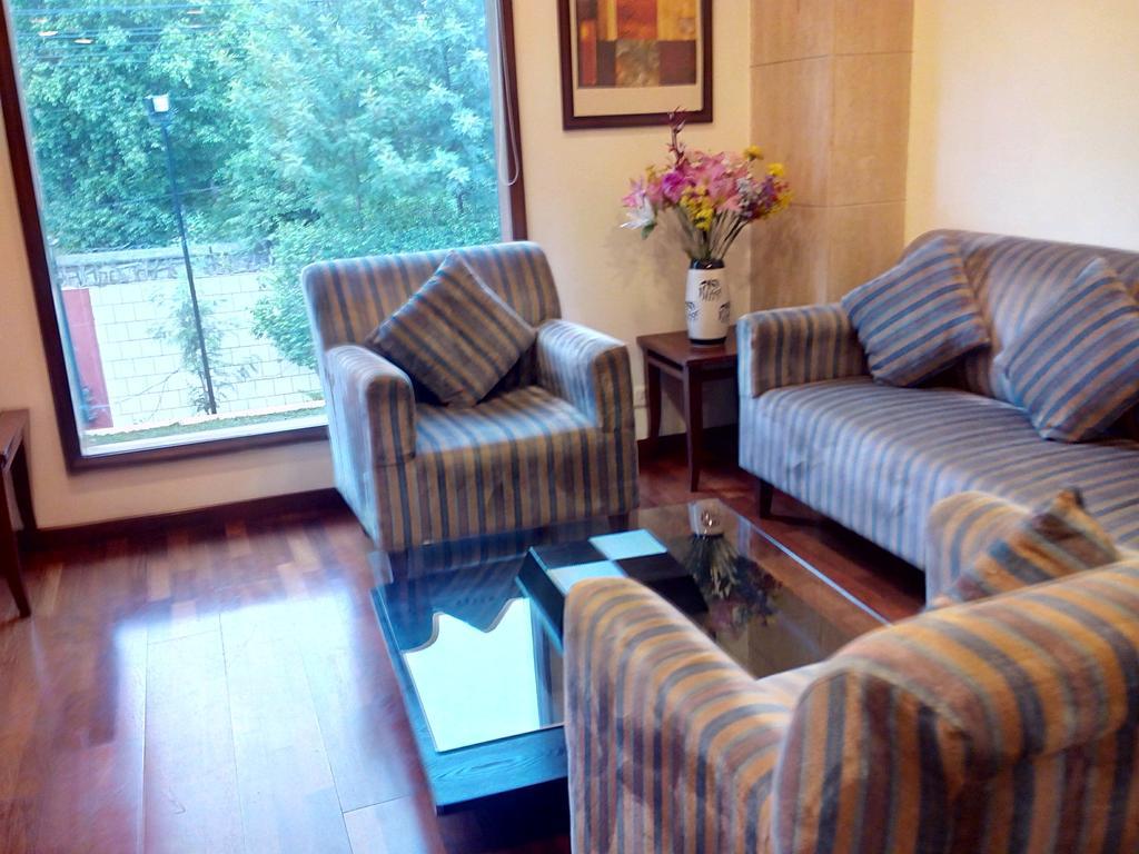 Hotel The Ocean Pearl Retreat Neu-Delhi Zimmer foto