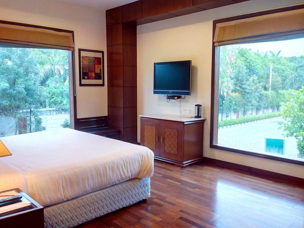 Hotel The Ocean Pearl Retreat Neu-Delhi Exterior foto