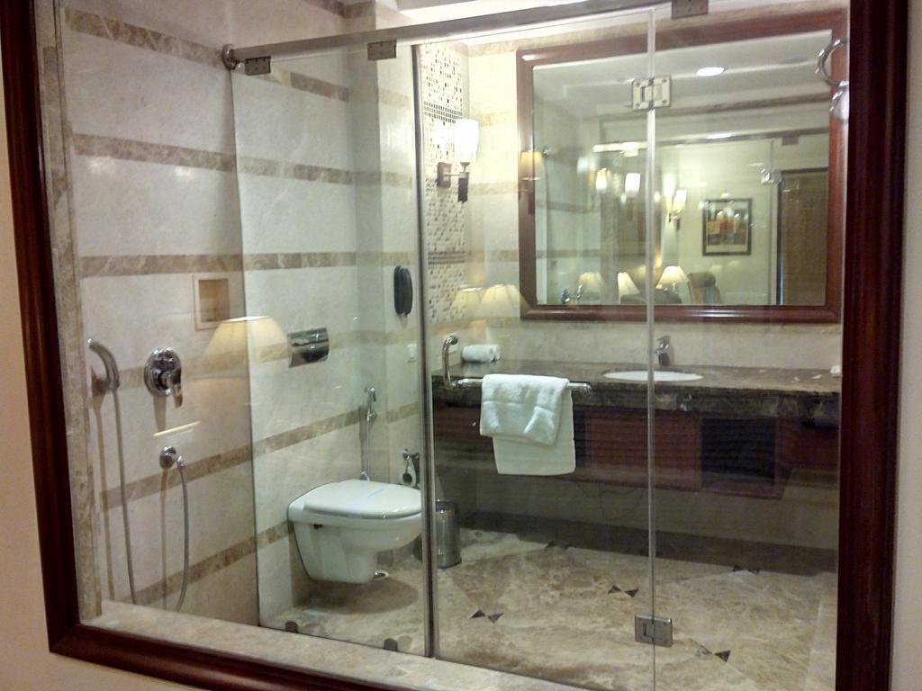 Hotel The Ocean Pearl Retreat Neu-Delhi Exterior foto