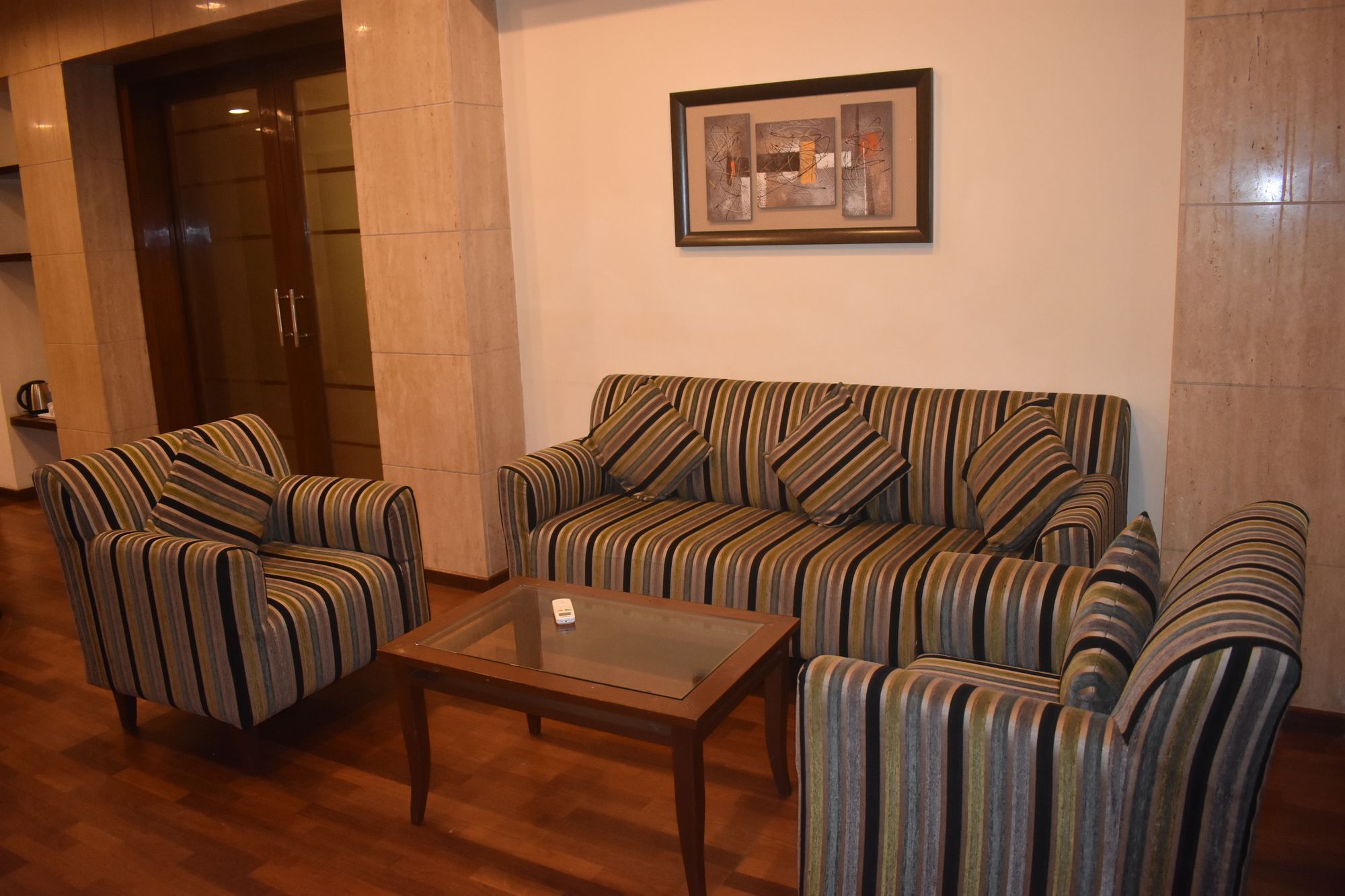 Hotel The Ocean Pearl Retreat Neu-Delhi Exterior foto